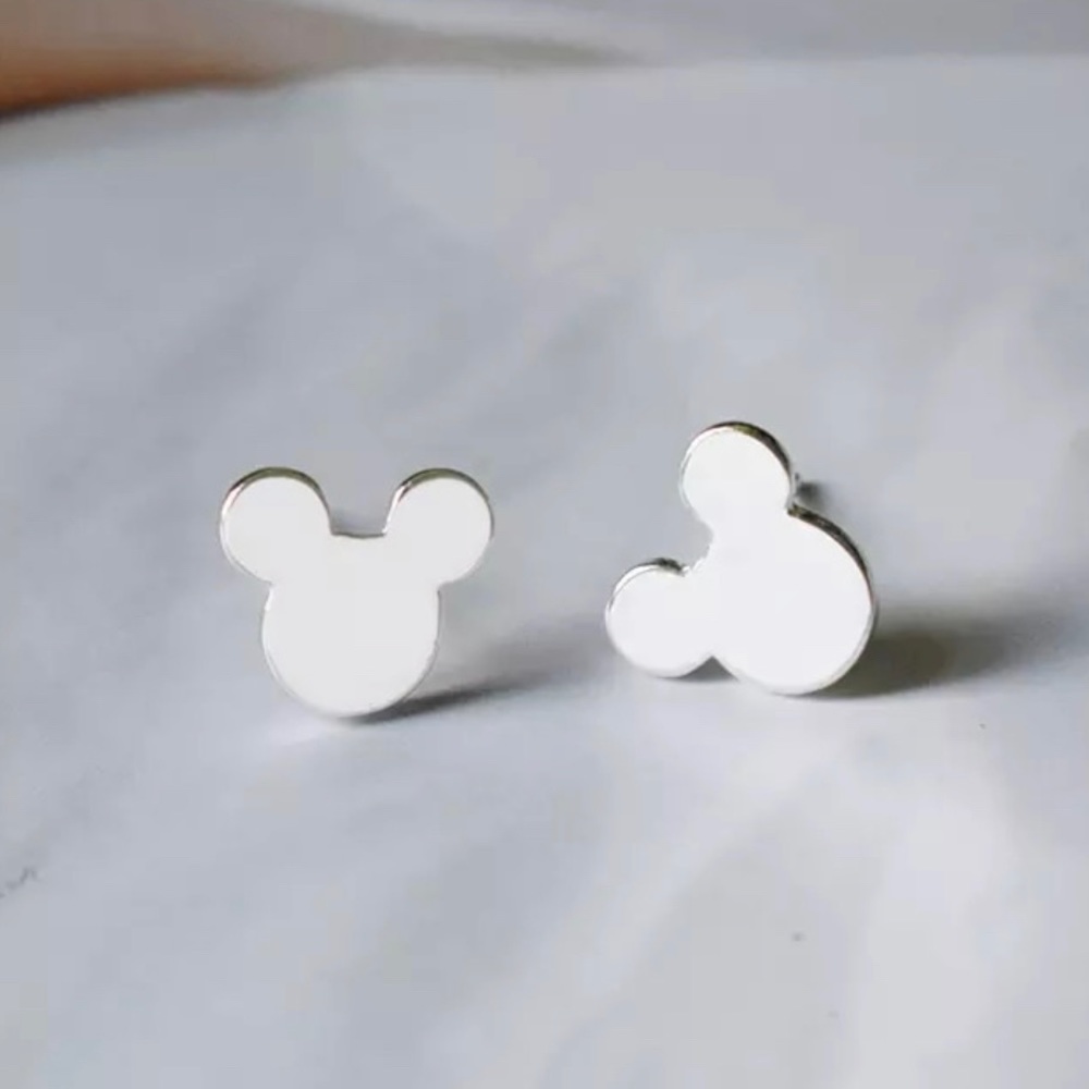 🎁4/$25 - MICKEY MOUSE stainless steel silver earrings - NEW - Picture 2 of 5